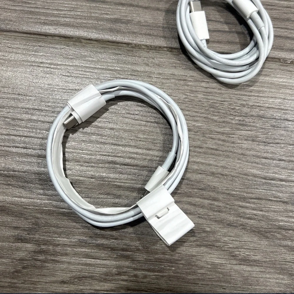 IPHONE FAST CHARGERS